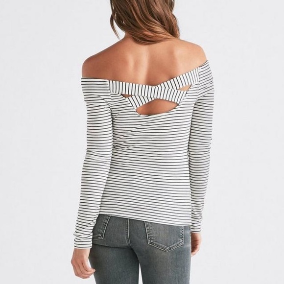 ⚠️LAST CHANCE Lucky Brand Stripe Off Shoulder Top - Picture 2 of 5